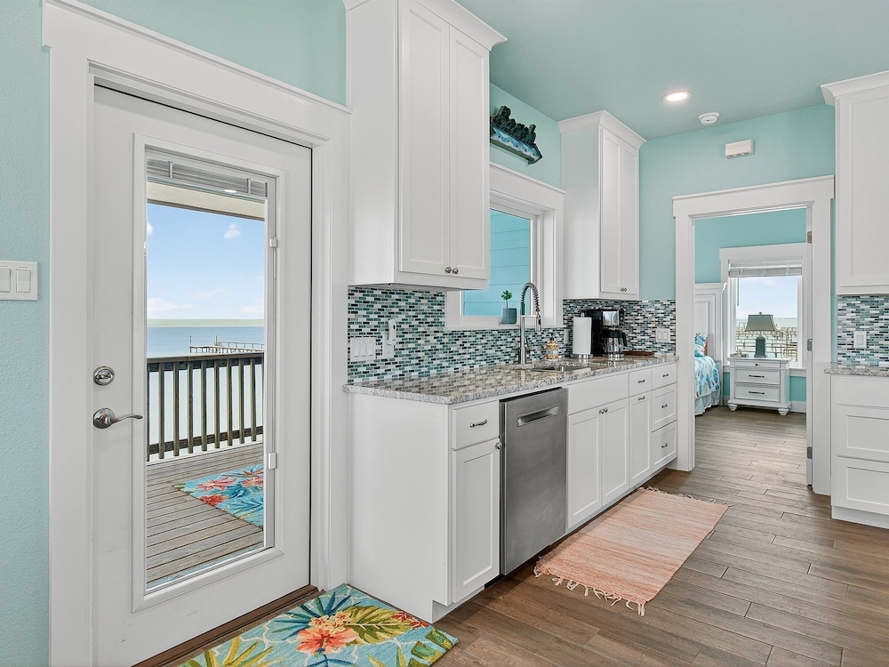 Coastal Vibes Rp230 3 Bedroom Home