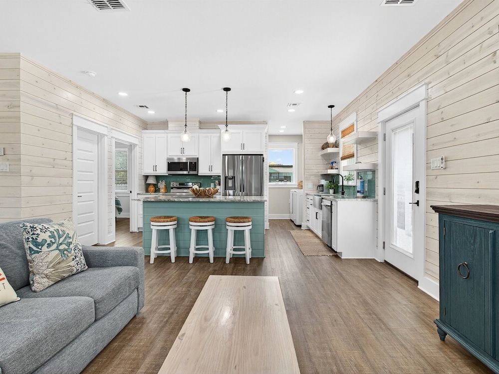 Coastal Retreat 3 Bedroom Home