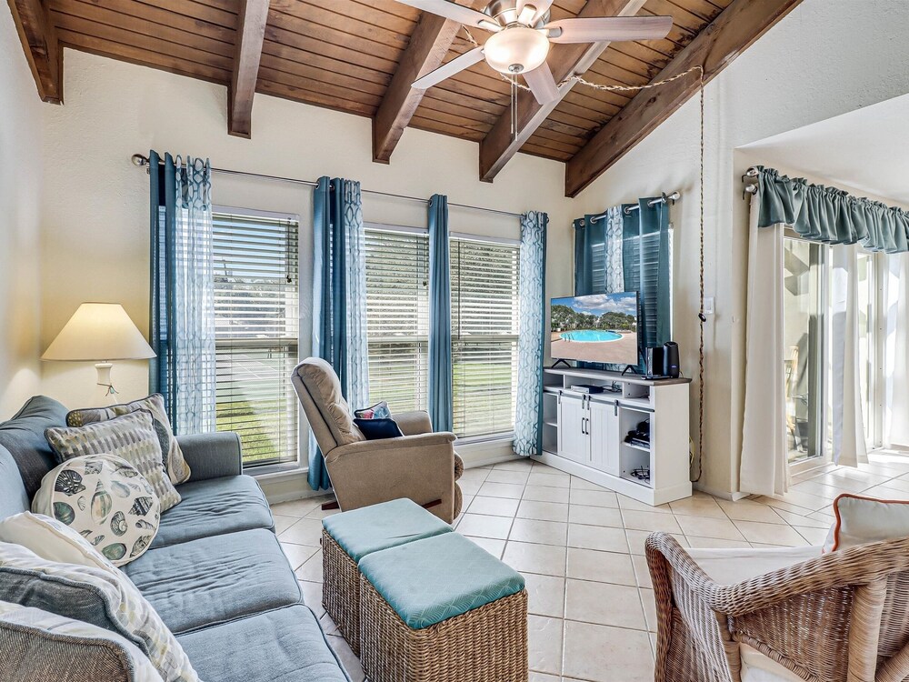 Bayfront Shores Rryc47 2 Bedroom Condo