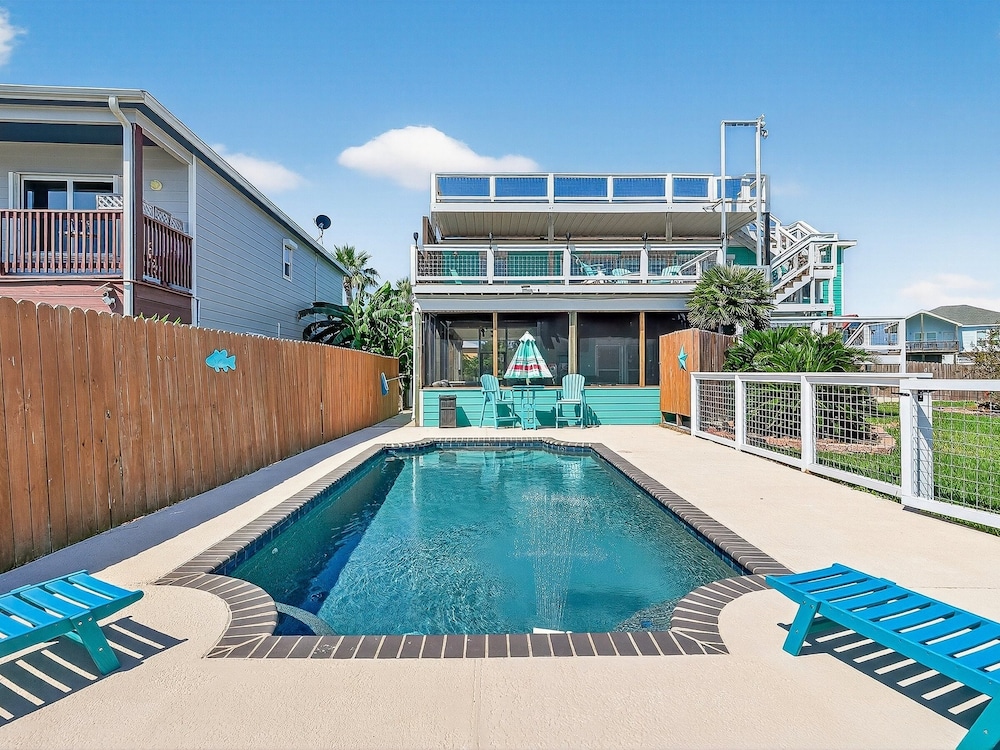 The Blue Pearl Rp6 4 Bedroom Home