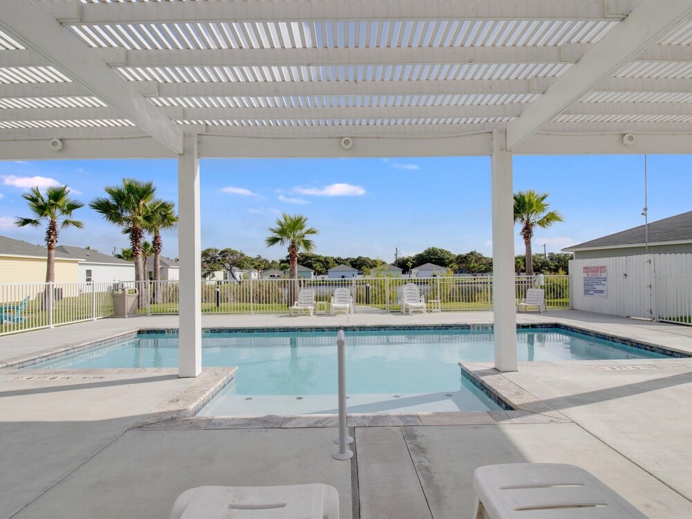 Nauta Mirage 2 Bedroom Home