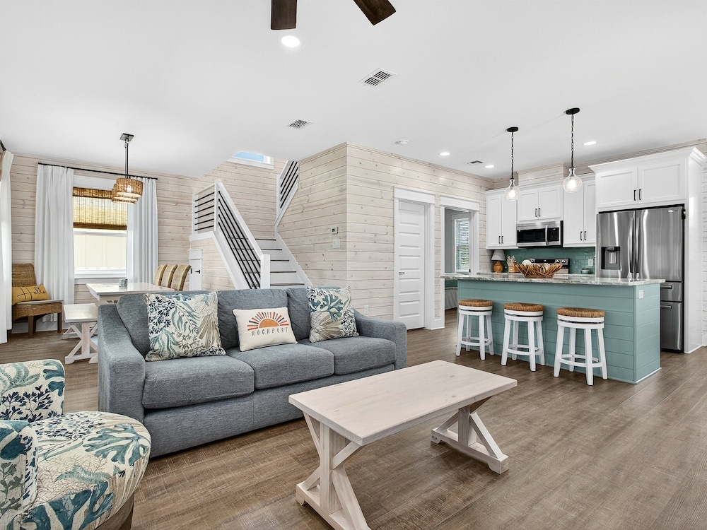 Coastal Retreat 3 Bedroom Home