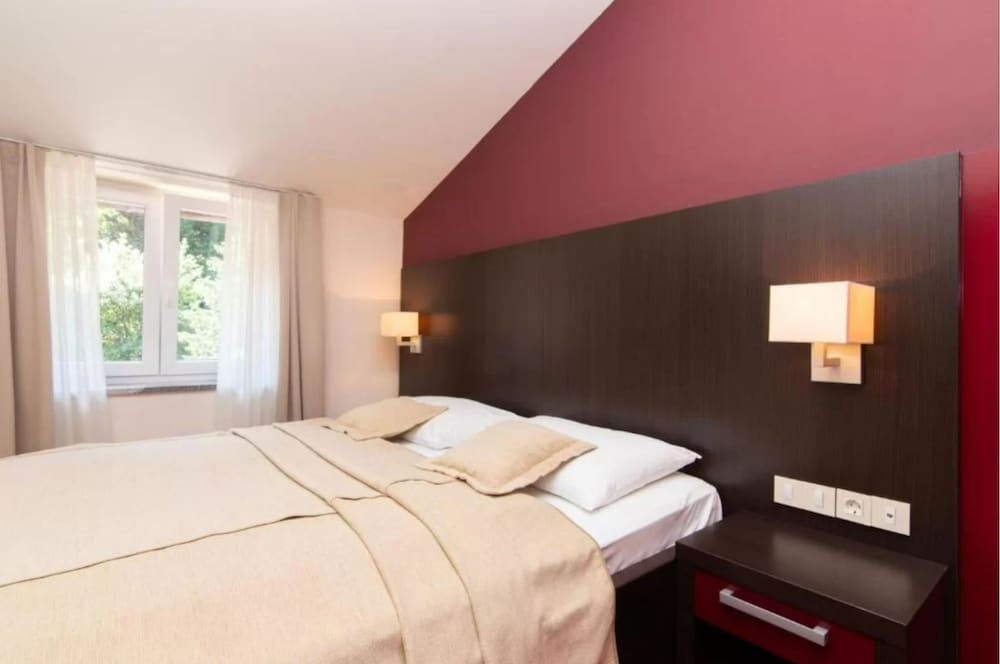 Marina Portorož Family Friendly Apartment 2