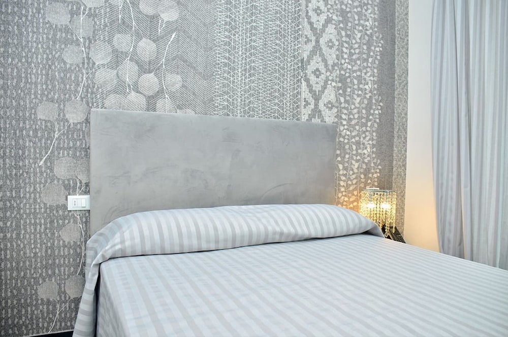 Intimate Seaside Studio Perfect for Relaxing