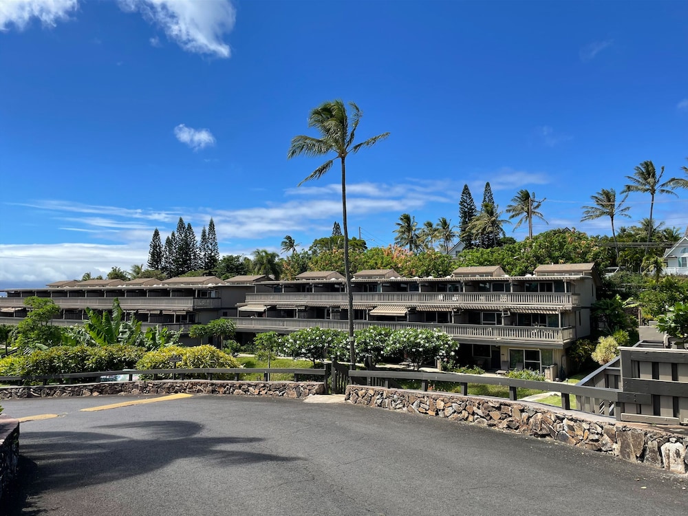 Kahana Sunset Resort Unit C2C