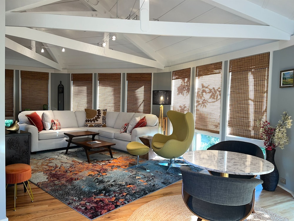 2070 Deer Island at The Sea Pines Resort