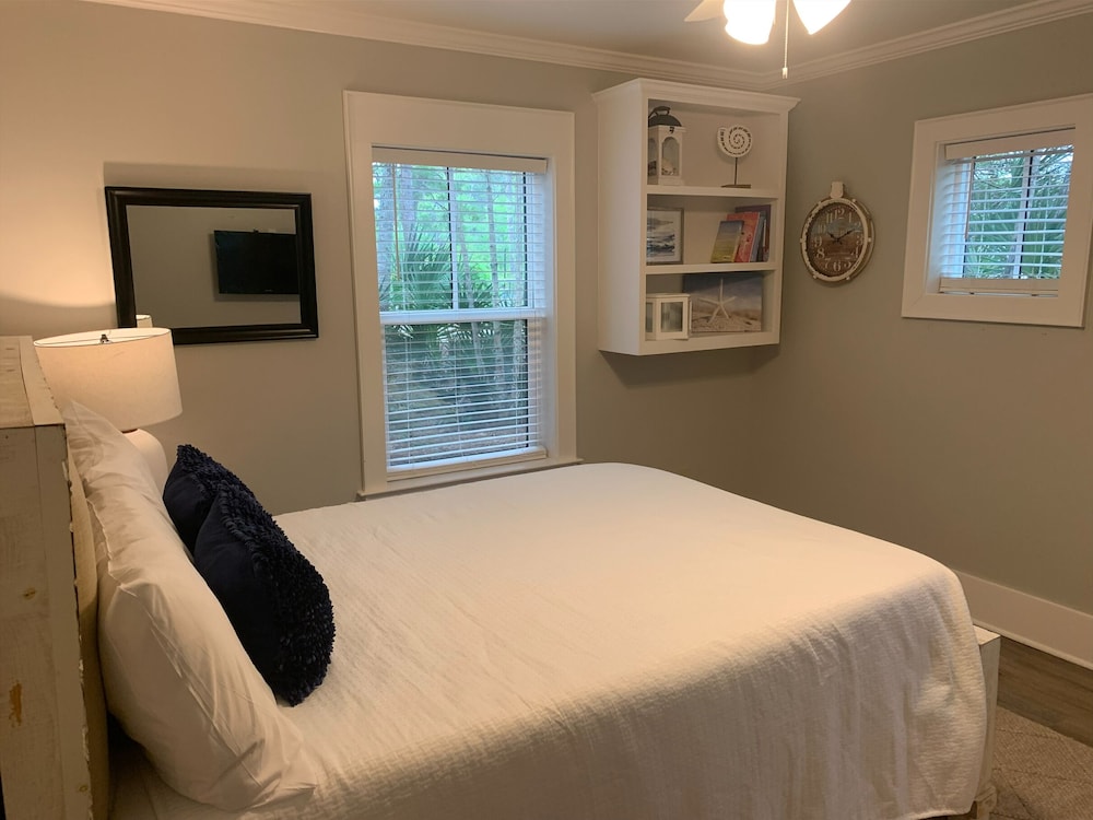Blue Mountain Retreat view 5