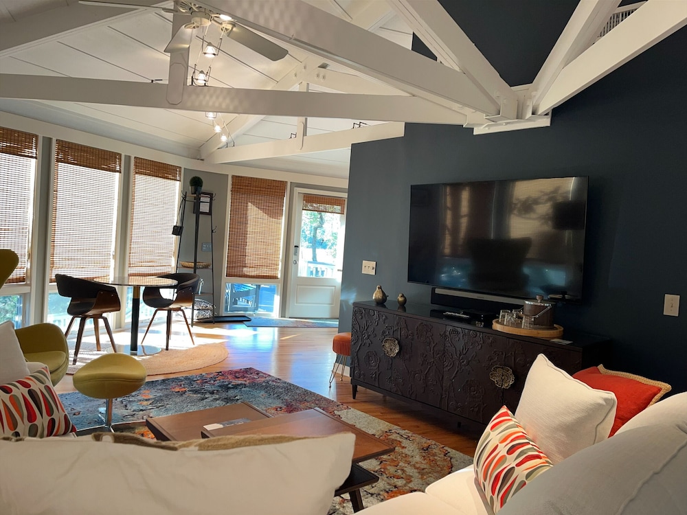 2070 Deer Island at The Sea Pines Resort