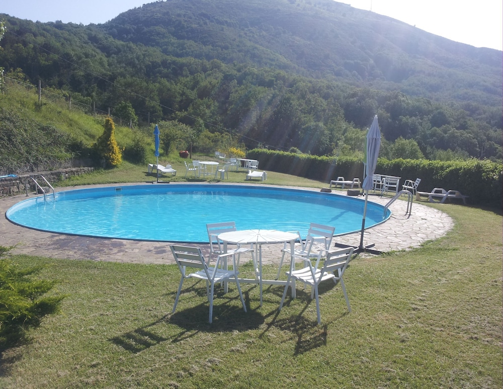 2 Cozy Rooms in Amazing Tuscany With Rustic Style view 3