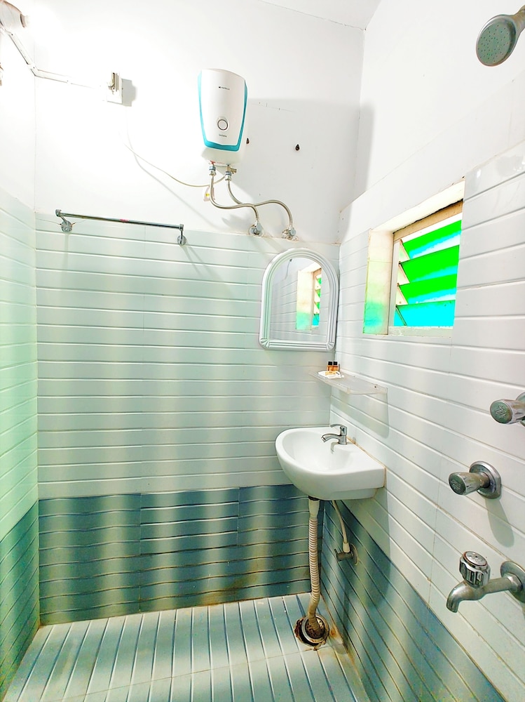 Hotel Shivangi Eco Puri