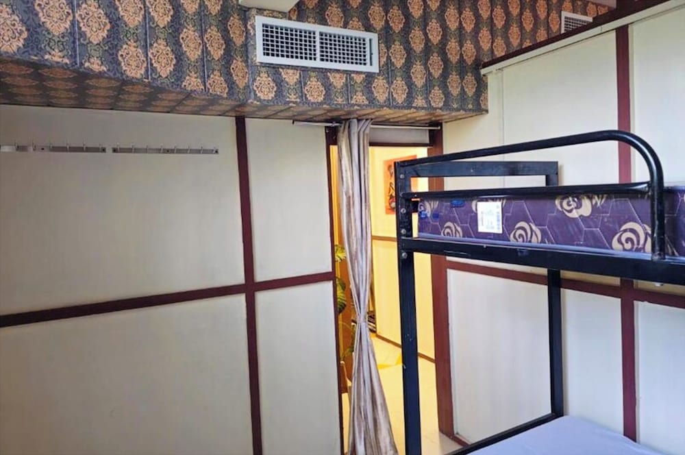 Hotel Kashipra Guest House Ujjain