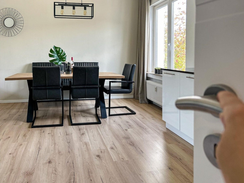 Modern Holiday Apartment in Zuschen