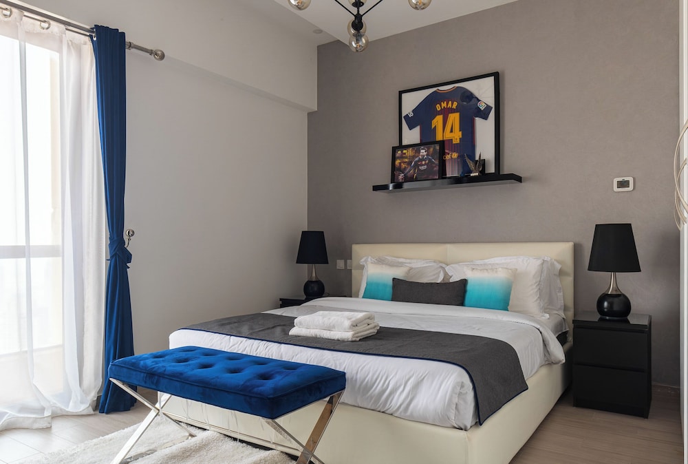 SIMPLY COMFORT Lux Penthouse 4BR Apartment with Iconic Marina Views