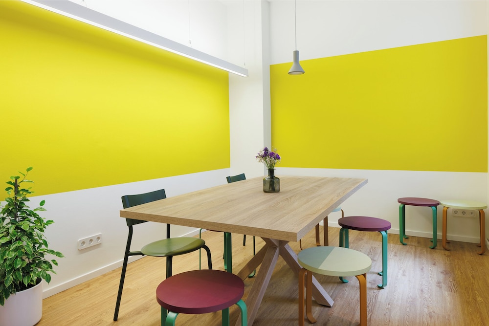 meeting & event spaces