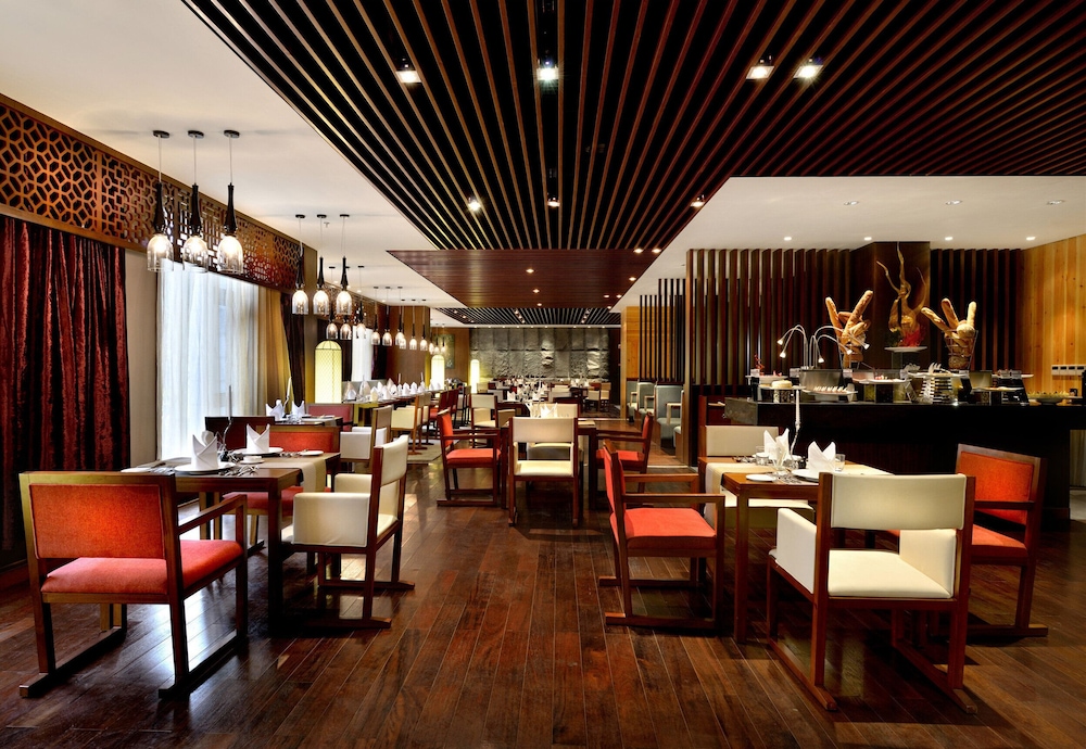 Crowne Plaza Yading by IHG