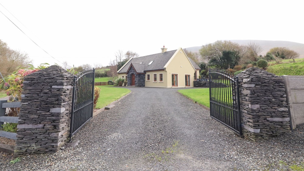 Rocklands House
