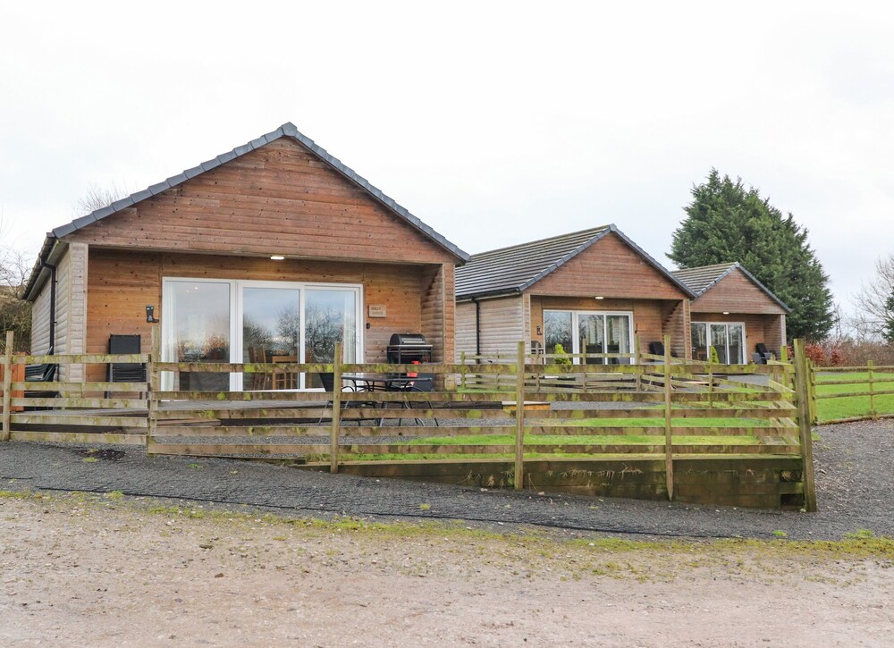 Holly Lodge
