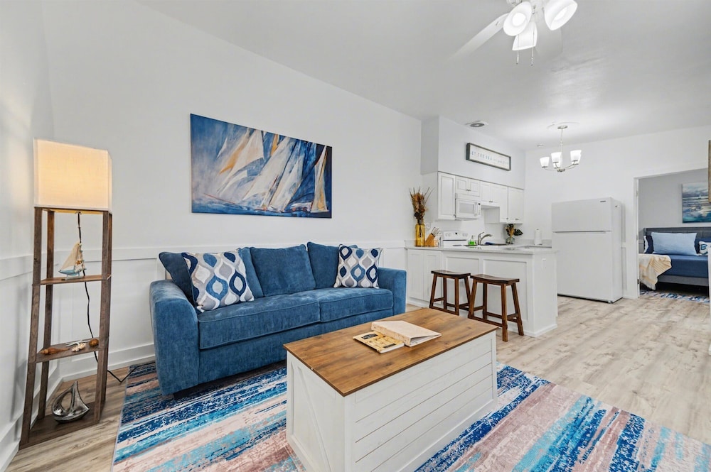 East Gulf Dockside Beach Homes