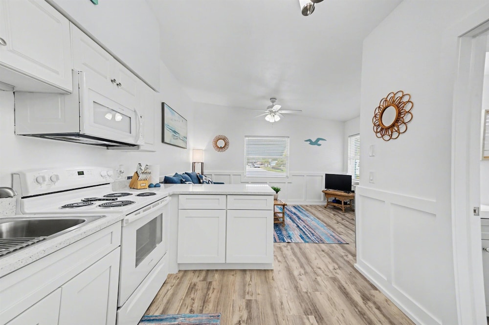 East Gulf Dockside Beach Homes