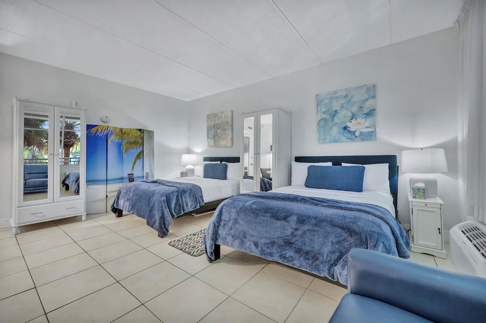 Sunset Suite - Private Balcony Gym Pool