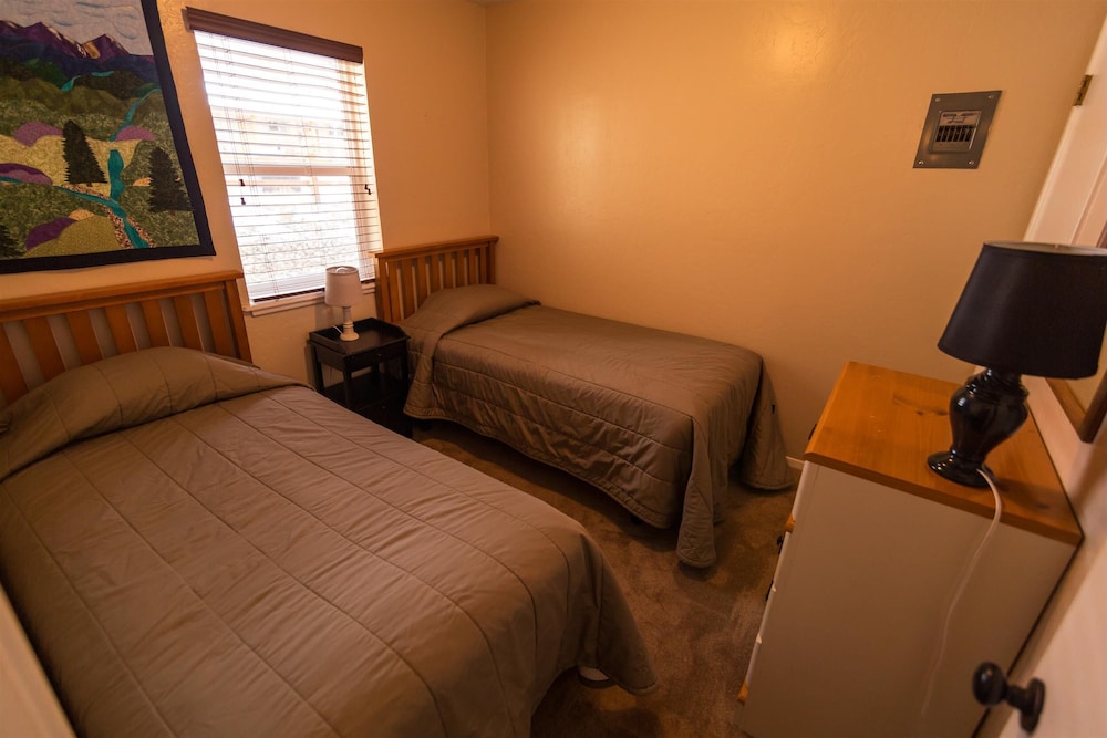 Photo 42