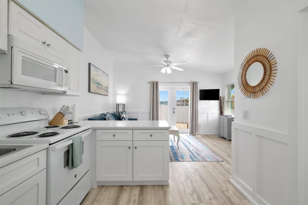 East Gulf Dockside Beach Homes