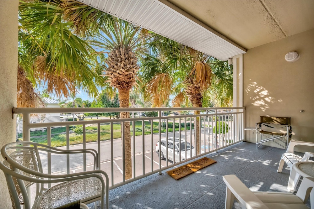 Sunset Suite - Private Balcony Gym Pool