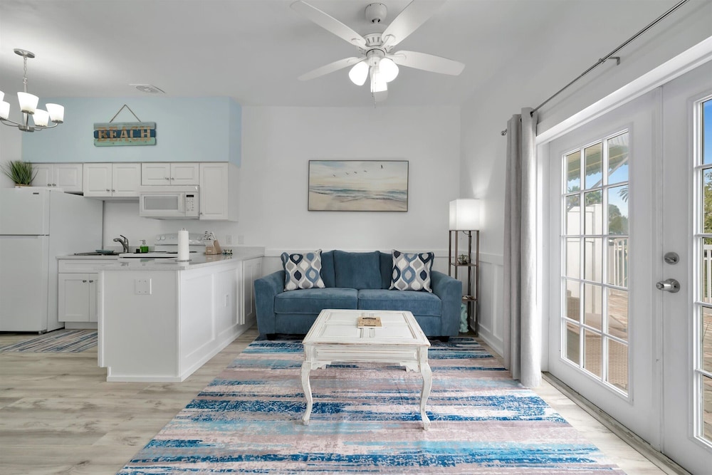 East Gulf Dockside Beach Homes