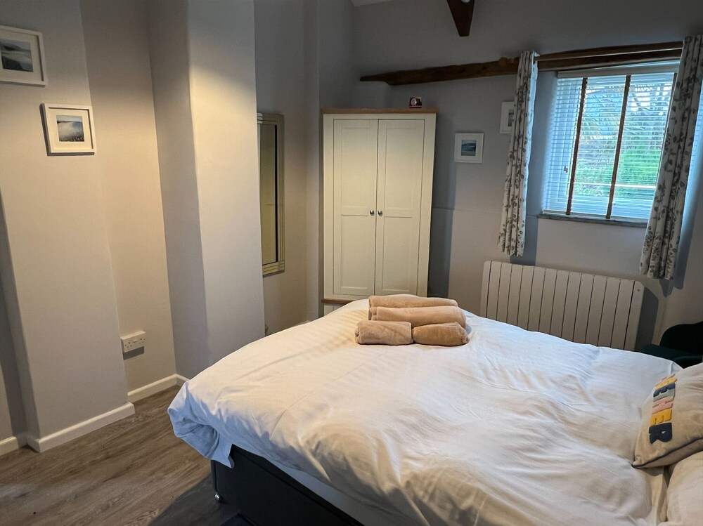 Beech Cottage view 3