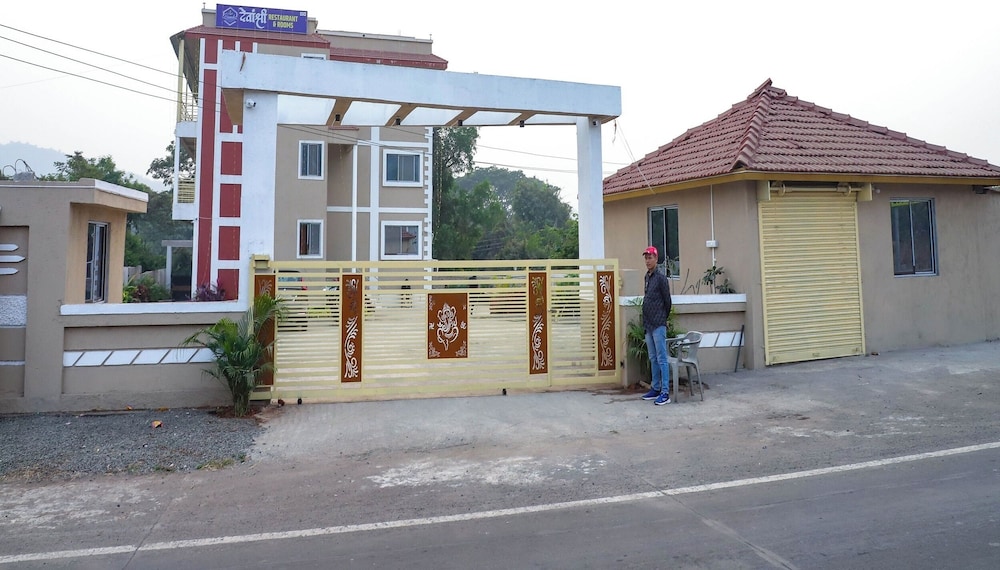 Hotel Devanshri Rooms & Restaurant