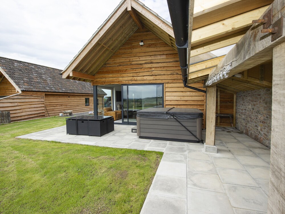 Owl Lodge