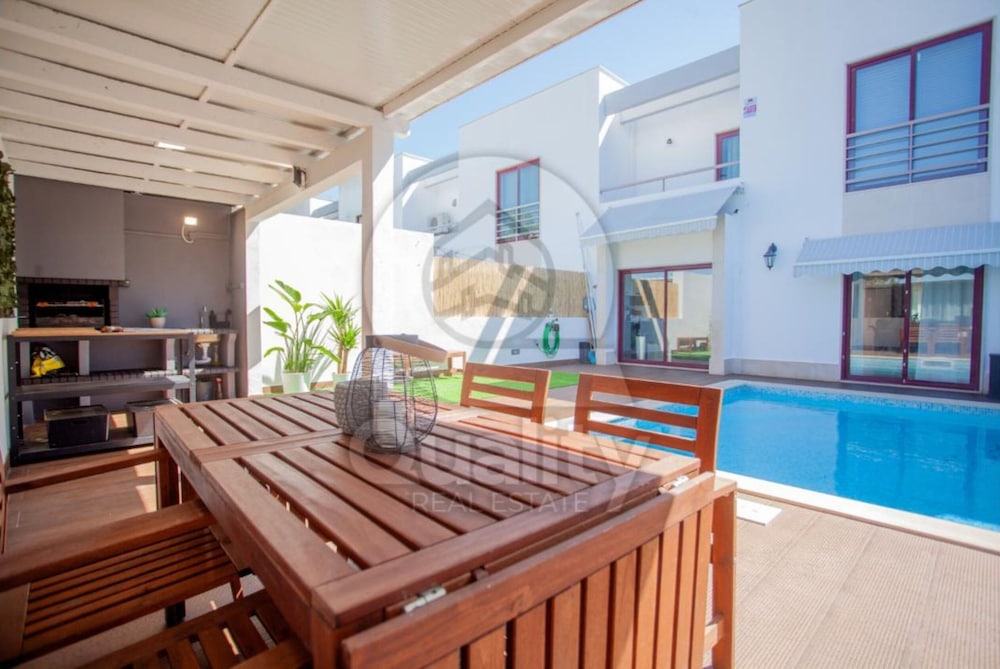 Private Pool Luxury Barreiro Villa