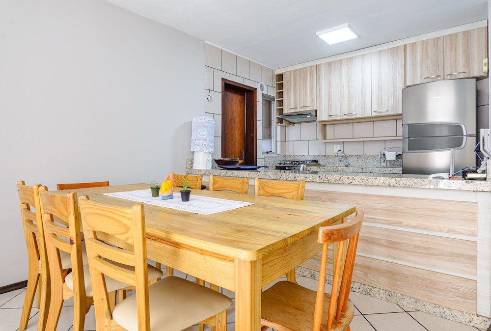 Apt w/ Balcony 250m Mariscal Beach Cra304
