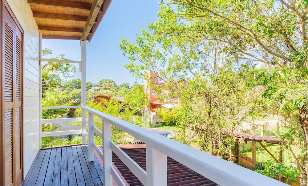 House, Beach, and Nature in Ibiraquera Tan0000