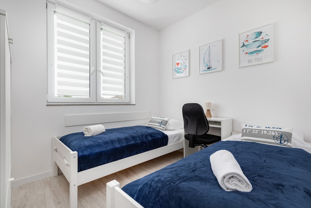 Wrzosowo Cosy Apartment by Renters view 2