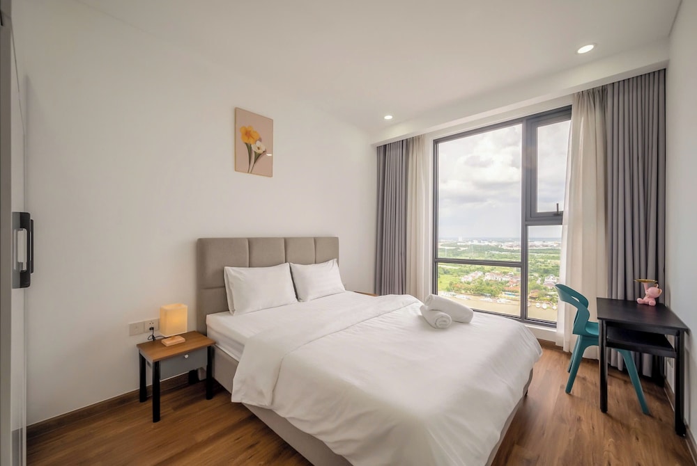 OPAL SAIGON PEARL Premier Residence