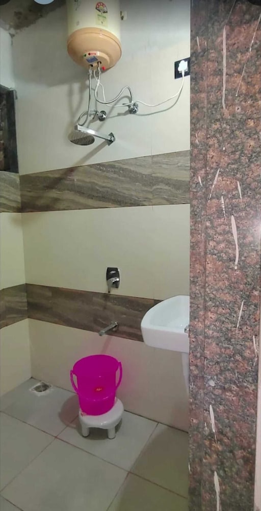 Hotel Radhe Krishna