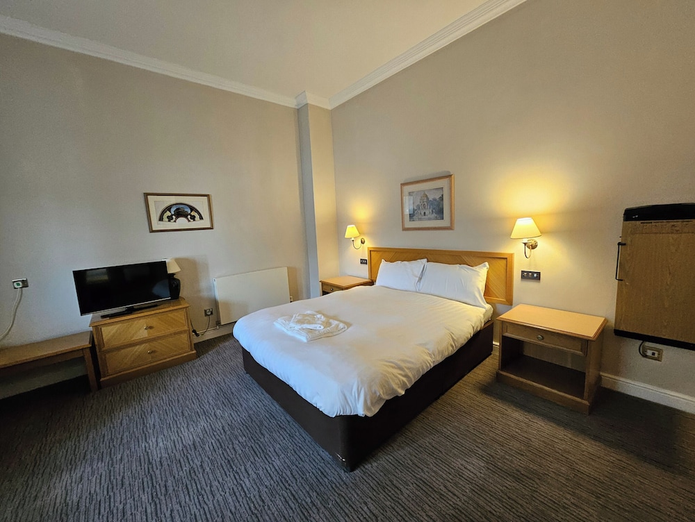Leicester Vacations - OYO Blaby Westfield Hotel - Property Image 26