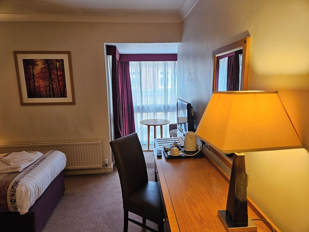 Leicester Vacations - OYO Blaby Westfield Hotel - Property Image 24