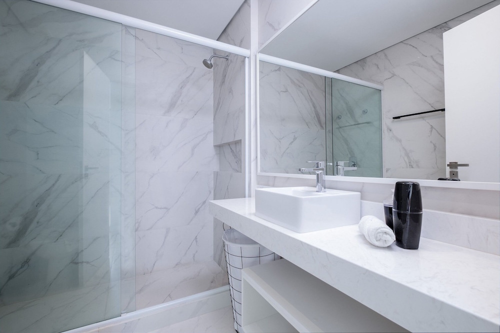 Apartment With/pool in Jurere Internacional Epc204