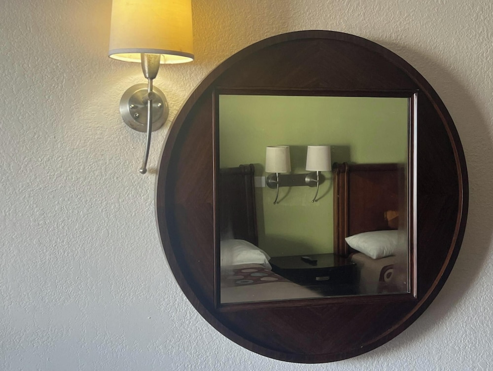 Capitol Inn by Belvilla Richmond Airport VA