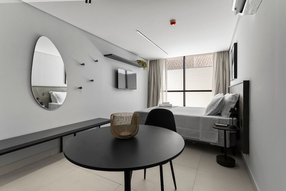 Alta Garden Housi by Carpediem