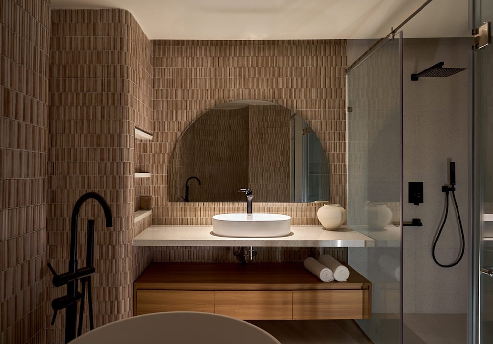 VISTA Skyview Luxury Residence