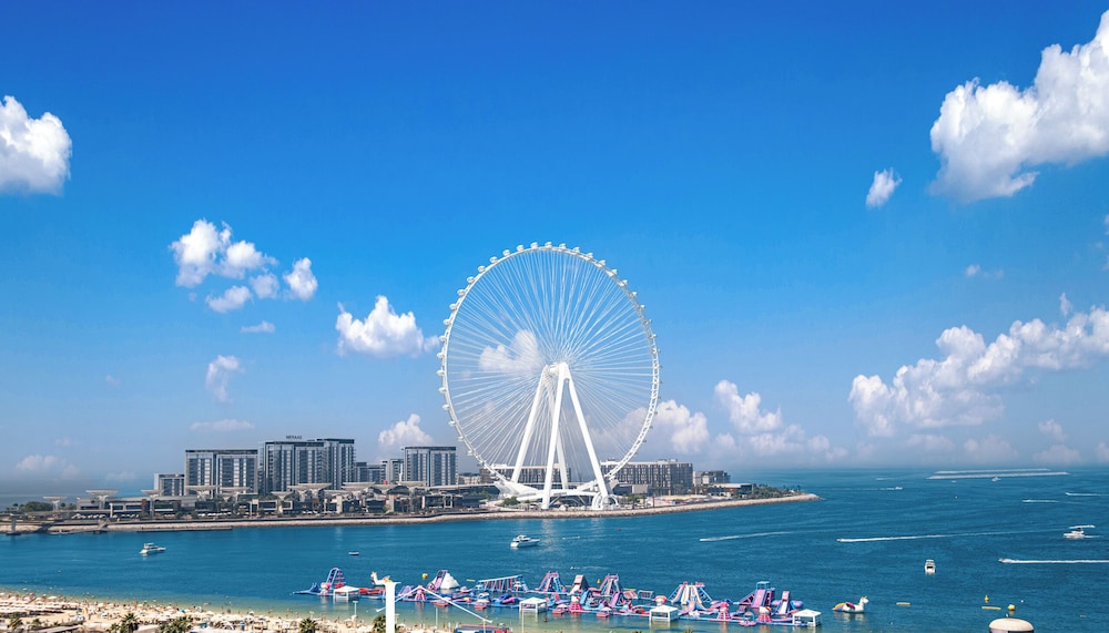 LUX The Dubai Eye View JBR Studio