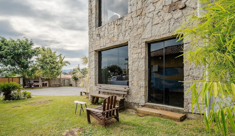 Complete Studios in Imbituba Beach - PRN