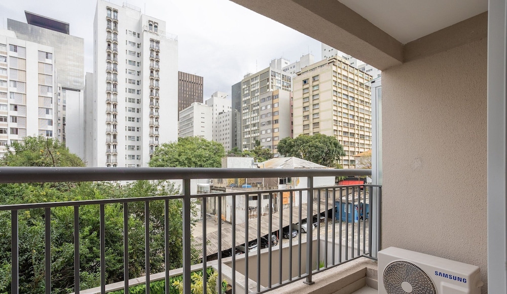 Beautiful Studio 400m From the Metro Eatnr0205