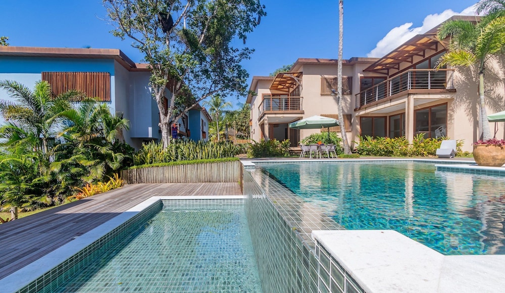 Beachfront House in Arraial Dajuda Vva0490