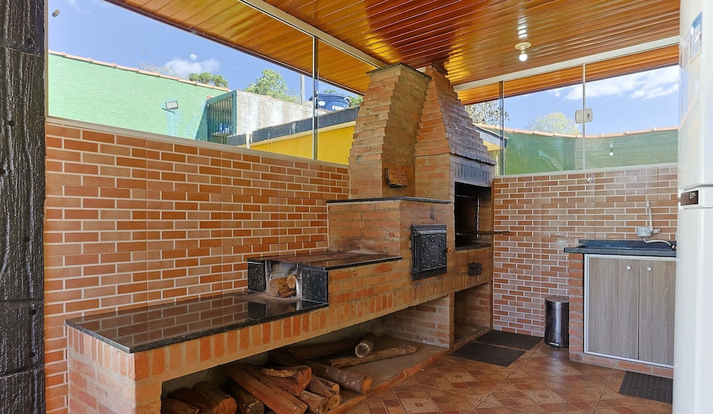 Casa 3Q completa c/ Piscina e Churrasq. DOJ0690