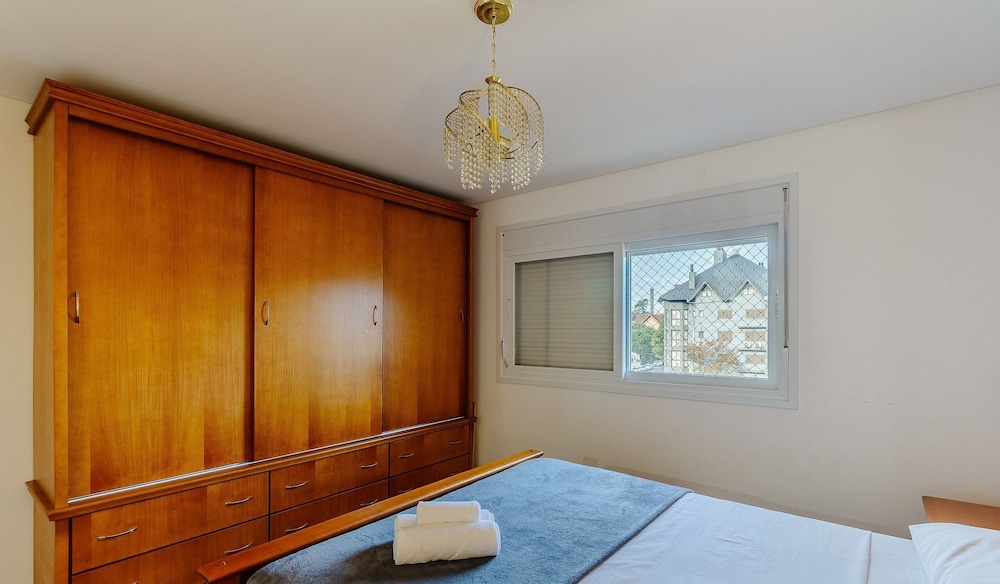 Apt in Canela Facing Duck Lake Cbl307