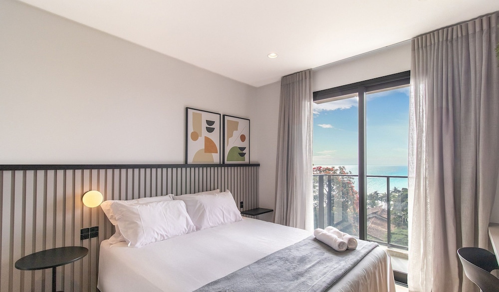 Studios in a Seaside Building, Close to Beto Carreiro at Penha Spot - Psob